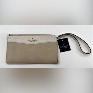 Kate Spade Wristlet Colorblock Lucy Pebbled Sand Beige Leather Medium NWOT